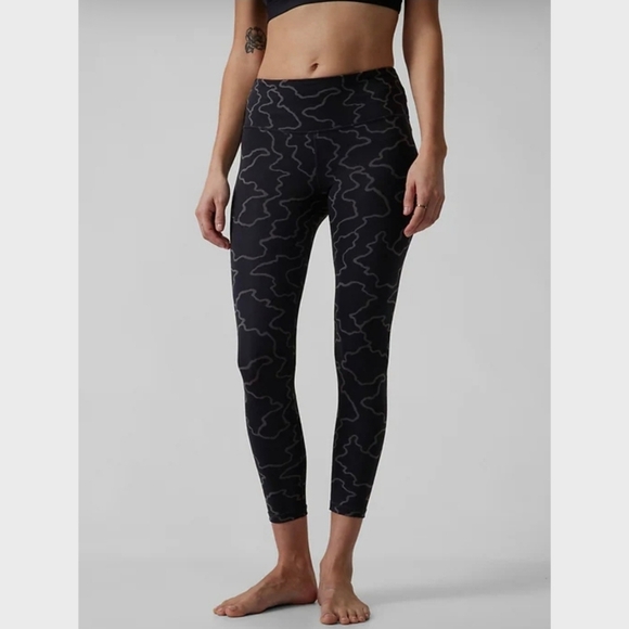 NEW Athleta Small Elation Train Textured 7/8 Tight Legging - Picture 1 of 13